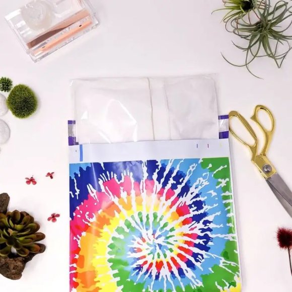 Pack of 15 10x13 Tie Dye Poly Mailers - Picture 2 of 2